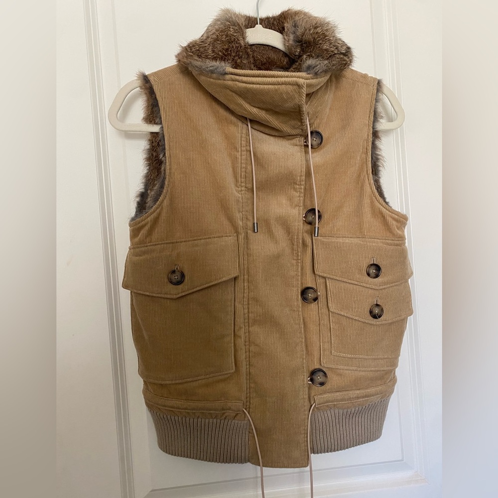 Theory Tan Fur-Lined Vest size P